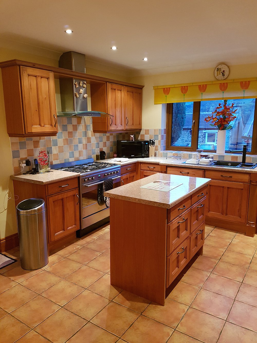 Pine kitchen before