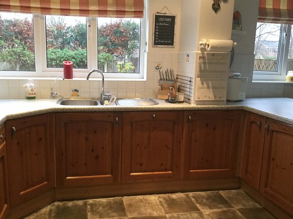 Poynton Kitchen - Before